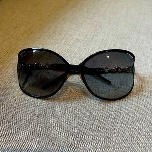 Gucci Chain Sunglasses